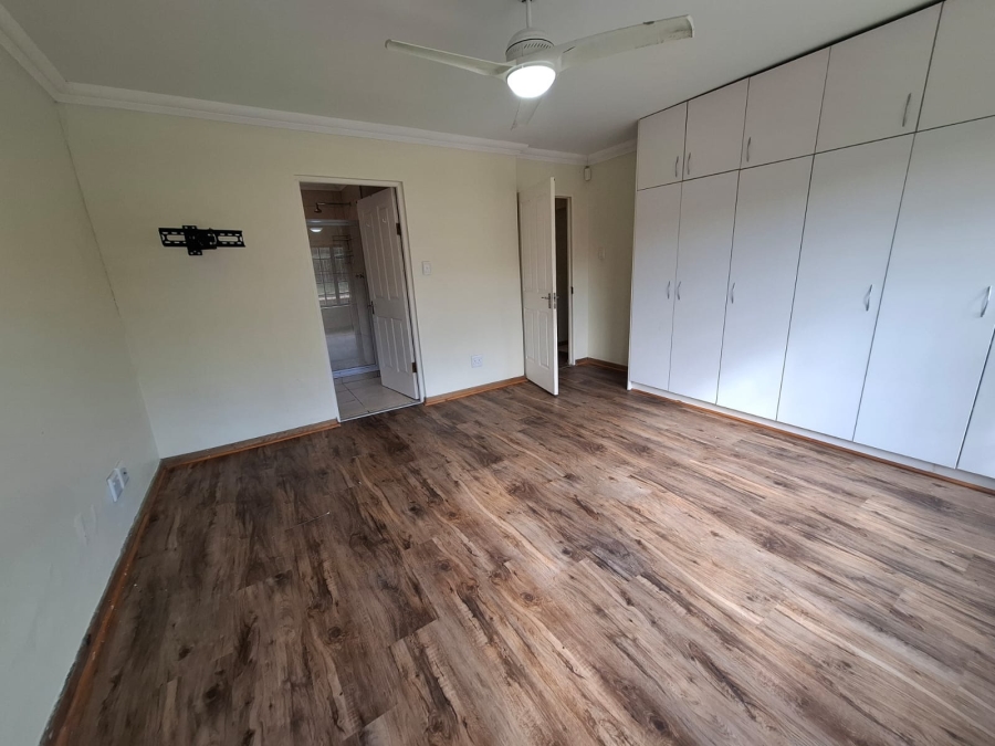 4 Bedroom Property for Sale in Gonubie Eastern Cape